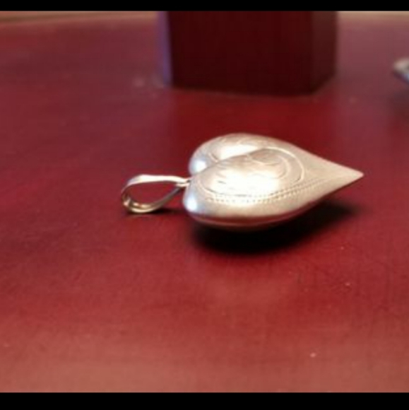 .925 sterling silver puffy heart pendant 2" for necklace - Picture 3 of 3